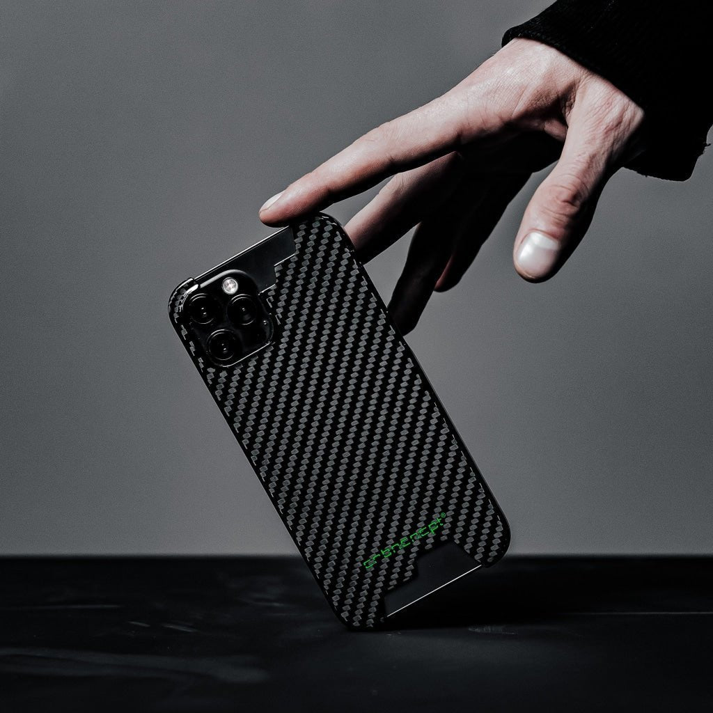 Carbon Fiber iPhone 12 Schutzhülle - CRBNCNCPT